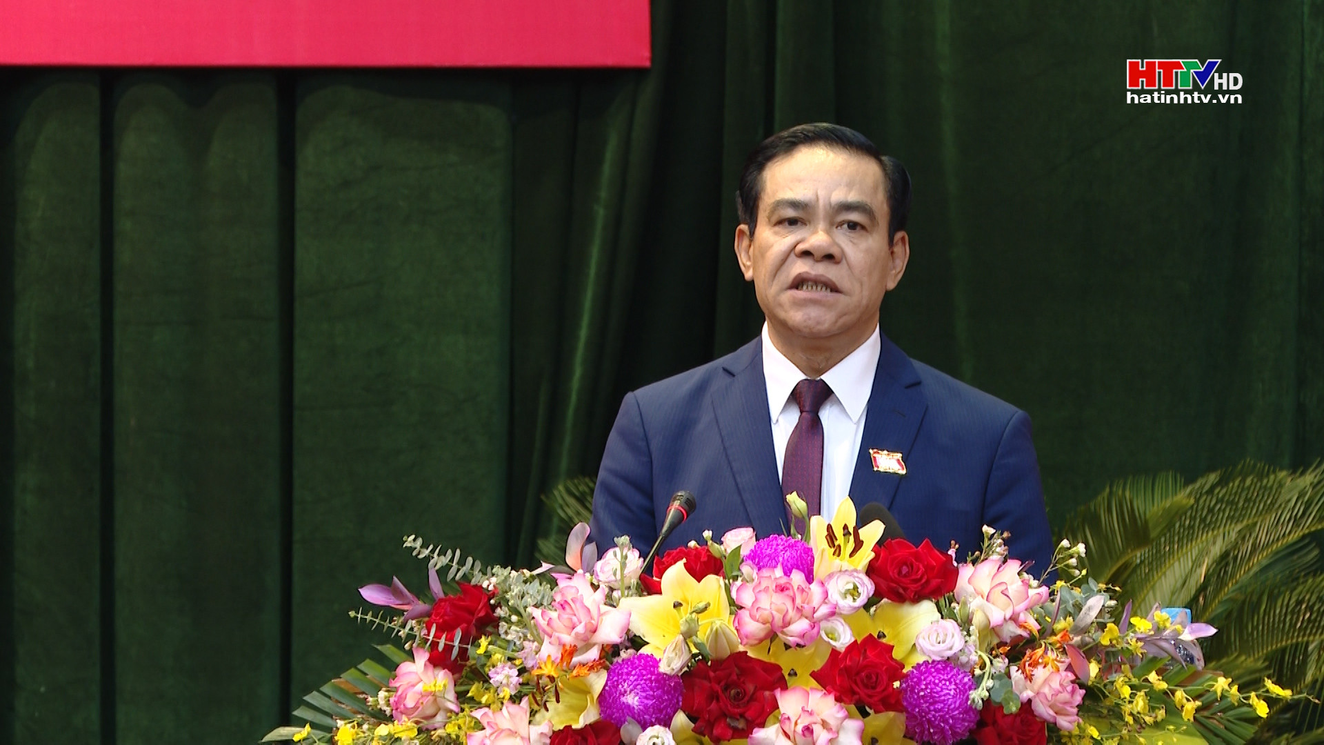 Chủ tịch UBND giải trình một số vấn đề đại biểu, cử tri quan tâm