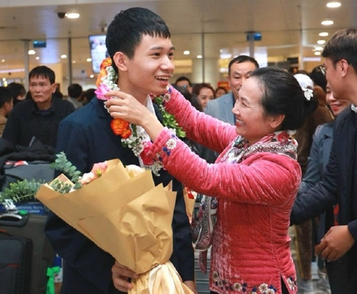 Học sinh Việt Nam đạt huy chương vàng tại Kỳ thi Phát minh và Sáng chế