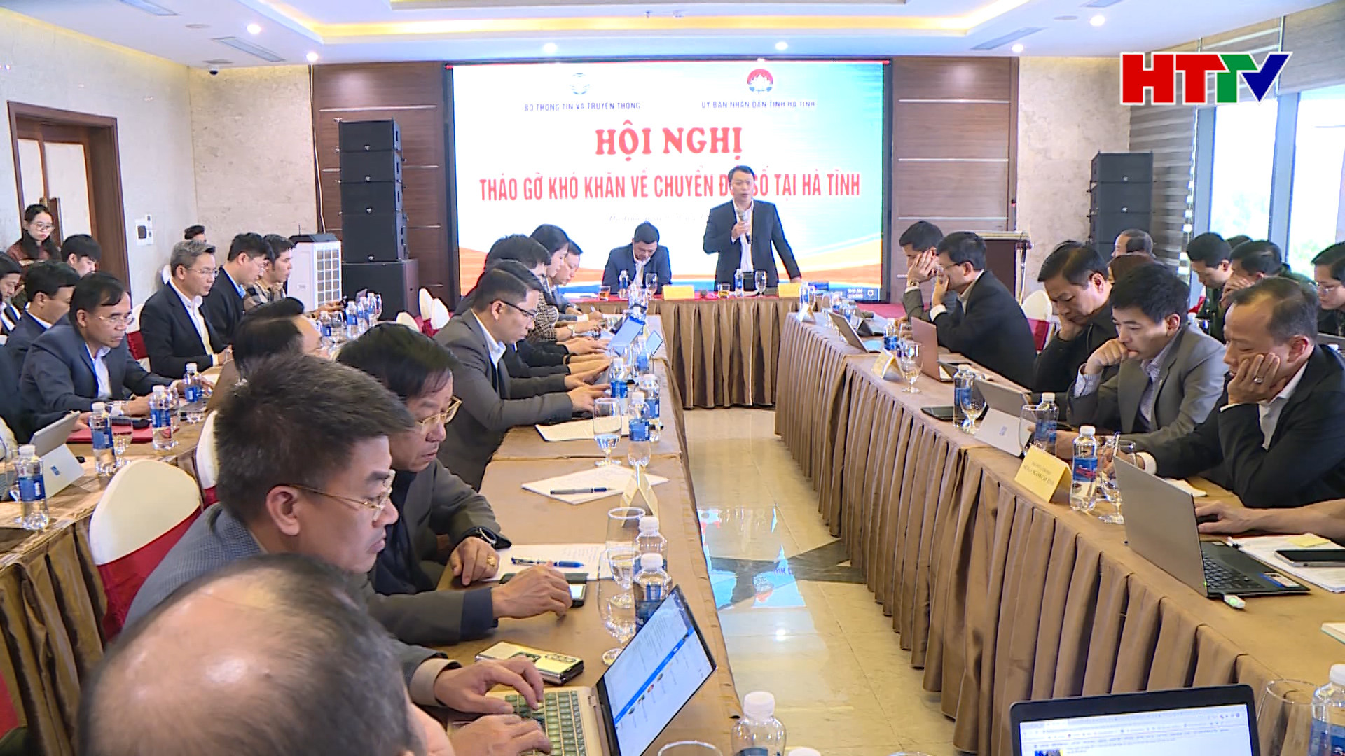 Tháo gỡ khó khăn chuyển đổi số tại Hà Tĩnh