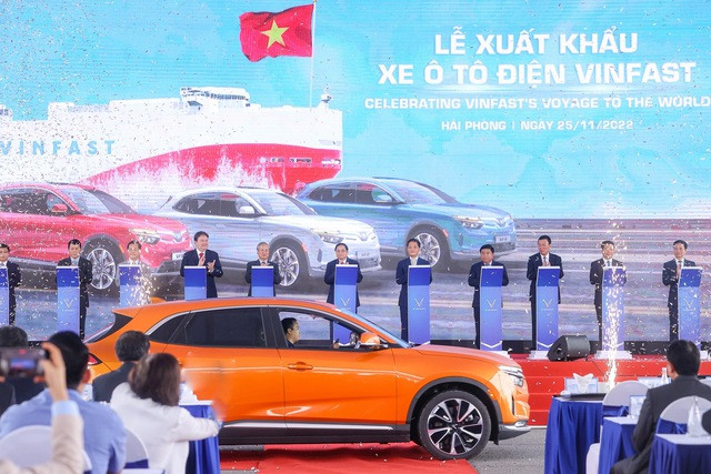 Ô tô điện thương hiệu Việt Nam lần đầu tiến ra thế giới