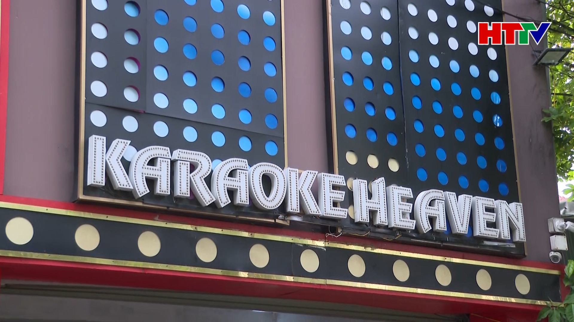 Khởi tố 6 đối tượng tổ chức sử dụng ma tuý tại quán karaoke