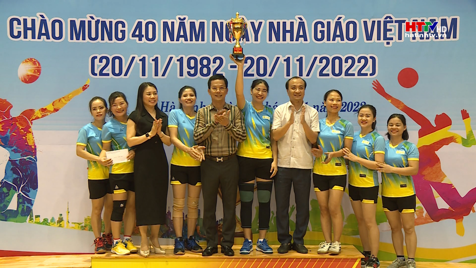 Bế mạc giải bóng chuyền ngành GD&ĐT thành phố Hà Tĩnh