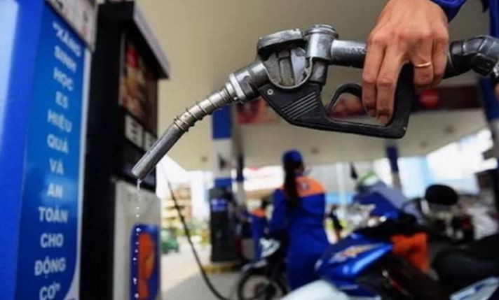 Hôm nay (1/11), giá xăng dầu trong nước dự báo tăng nhẹ
