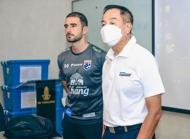 Chủ tịch Liên đoàn bóng đá Thái Lan buộc phải từ chức nếu U23 không vô địch SEA Games 32