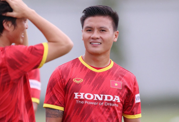 Quang Hải sẽ thuyết phục Pau FC, mong muốn tham dự AFF Cup