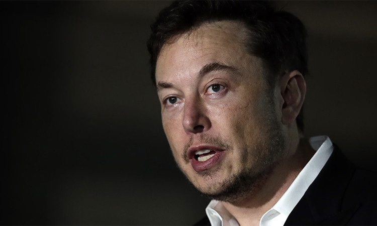 Elon Musk nói chủ sàn FTX 'không đáng tin'