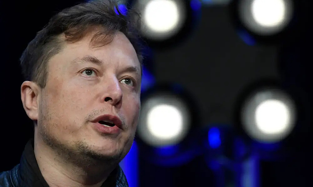 Musk thừa nhận khóa nhầm nhiều tài khoản Twitter