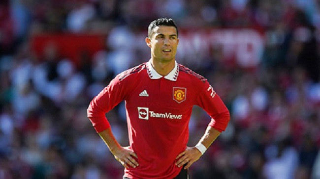 Được MU ra sức bảo vệ nhưng Ronaldo vẫn quyết dứt áo ra đi?
