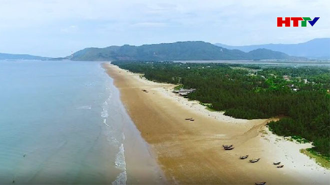Hà Tĩnh tạm dừng các hoạt động tập trung đông người không cần thiết