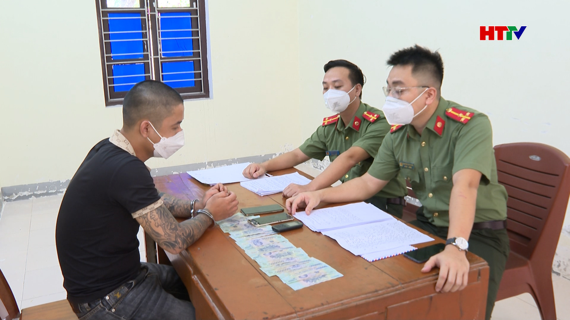 Một đối tượng sa lưới khi lừa đảo qua mạng
