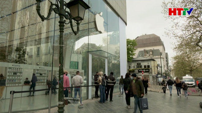 Apple lại bị kiện vì hành vi độc quyền