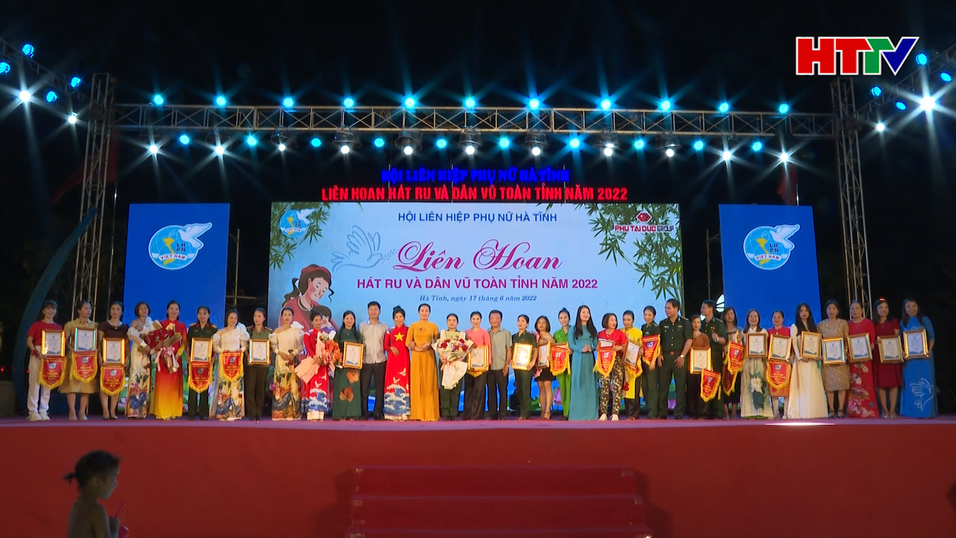 Chung kết liên hoan hát ru và dân vũ toàn tỉnh lần thứ Nhất