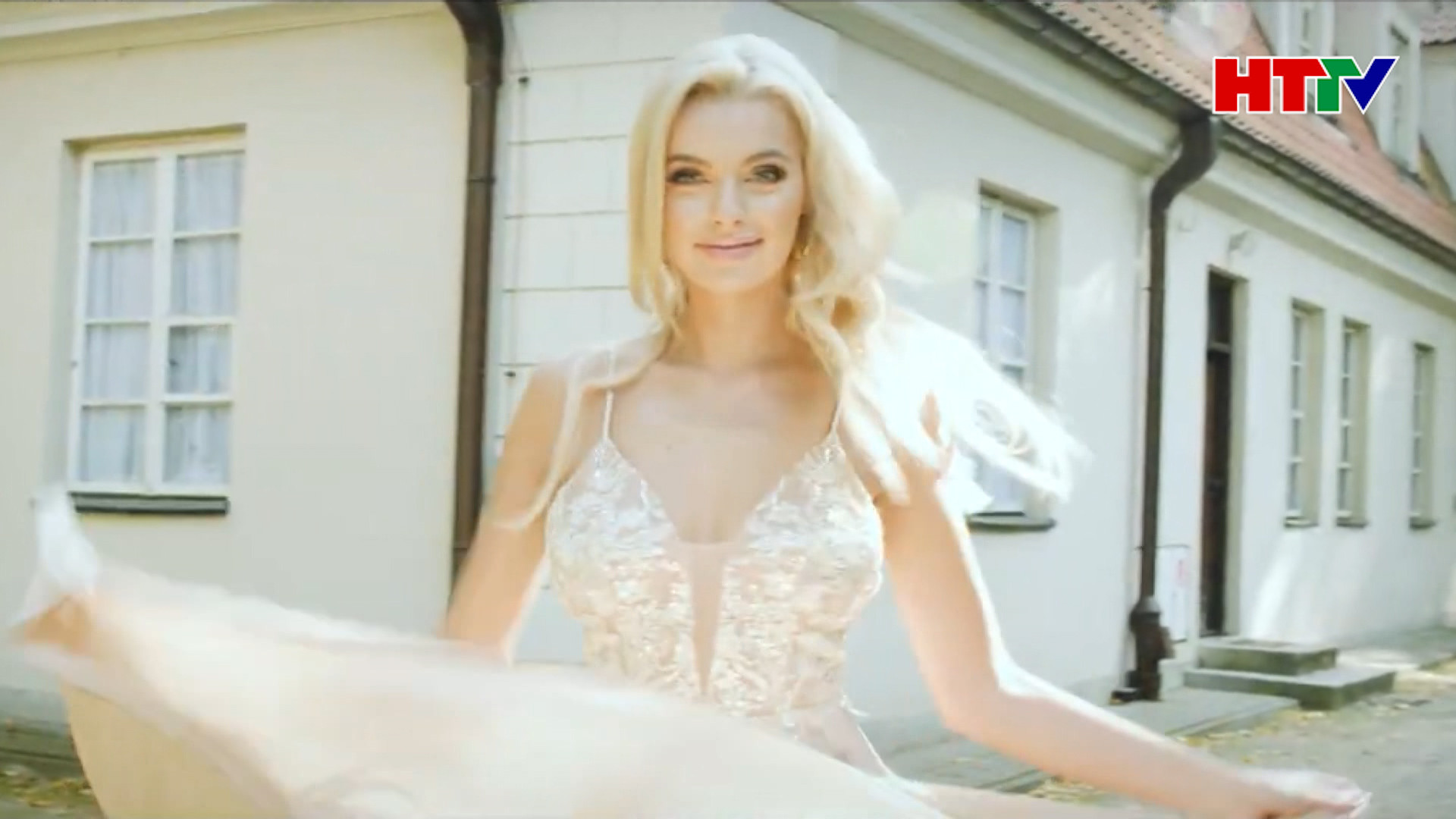 Hoa hậu Ba Lan đăng quang Miss World 2021