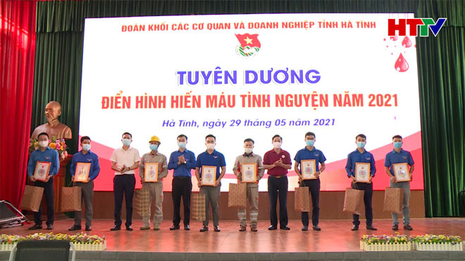 Tuyên dương 16 cá nhân tiêu biểu hiến máu tình nguyện