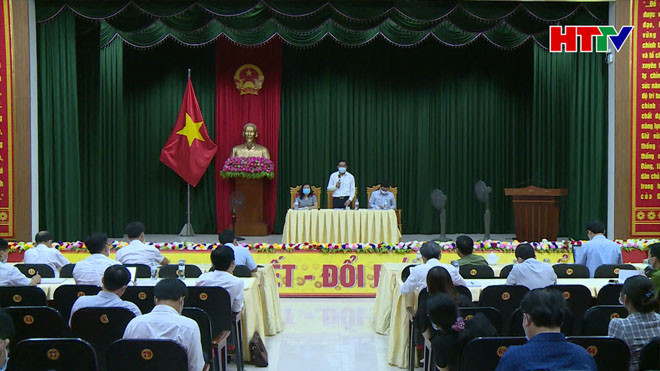 Phát hiện 2 ca (+) với Covid -19 trong cộng đồng: Hà Tĩnh cấp bách triển khai các biện pháp ngăn ngừa