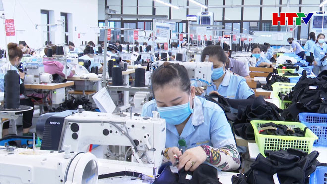 Hơn 4.800 vị trí việc làm "đợi" lao động Hà Tĩnh