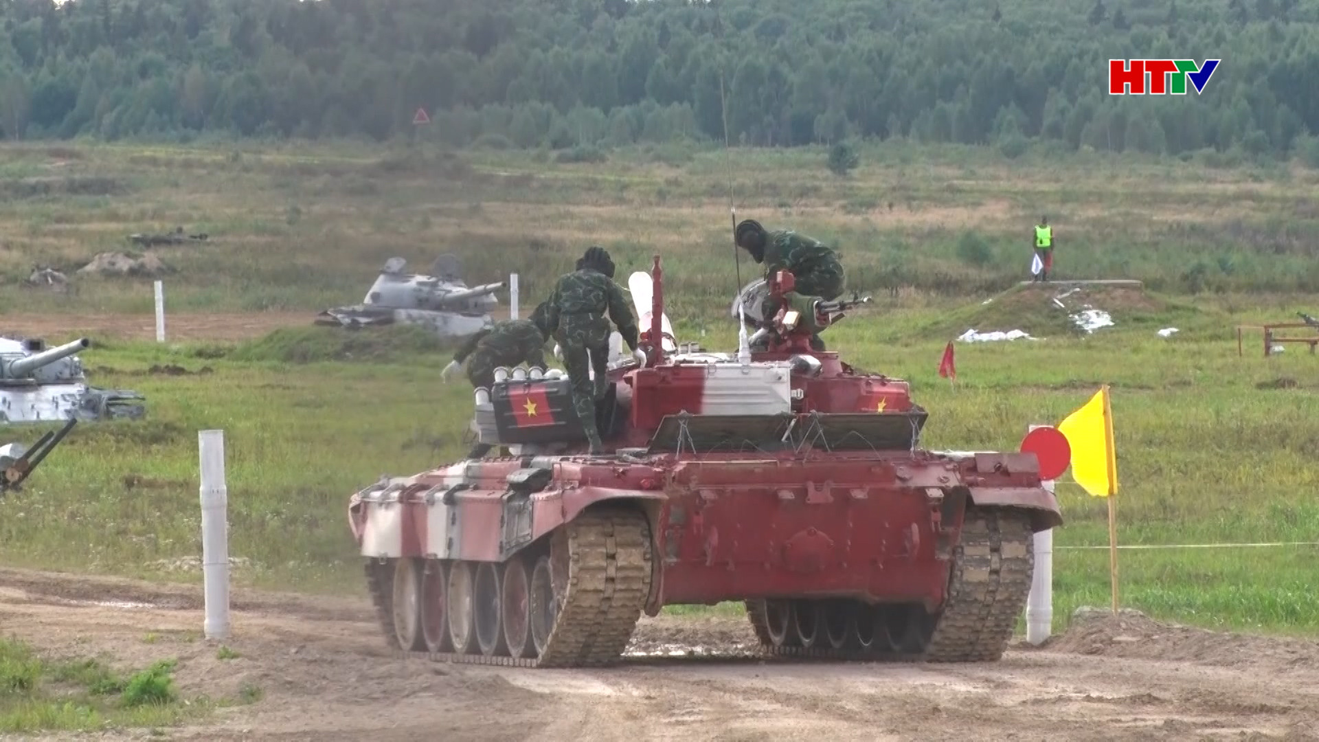 Đội tăng Việt Nam ra quân tại Army Games 2021