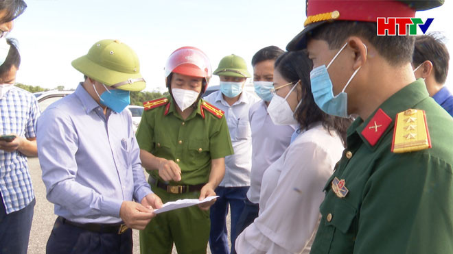 Khẩn trương truy vết, khoanh vùng dập dịch Covid-19 tại xã Thạch Long
