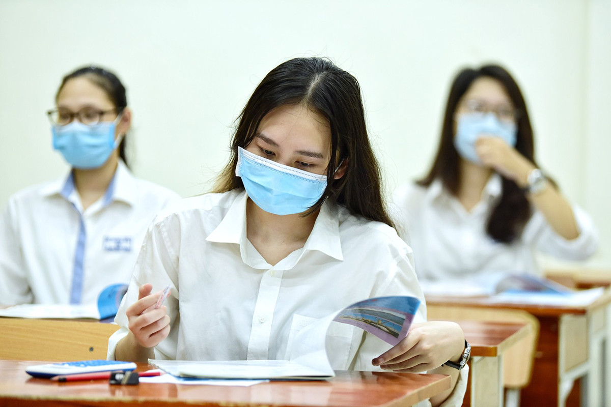Bộ GD&ĐT chốt phương án thi tốt nghiệp THPT 2021: Chia thành 2 đợt