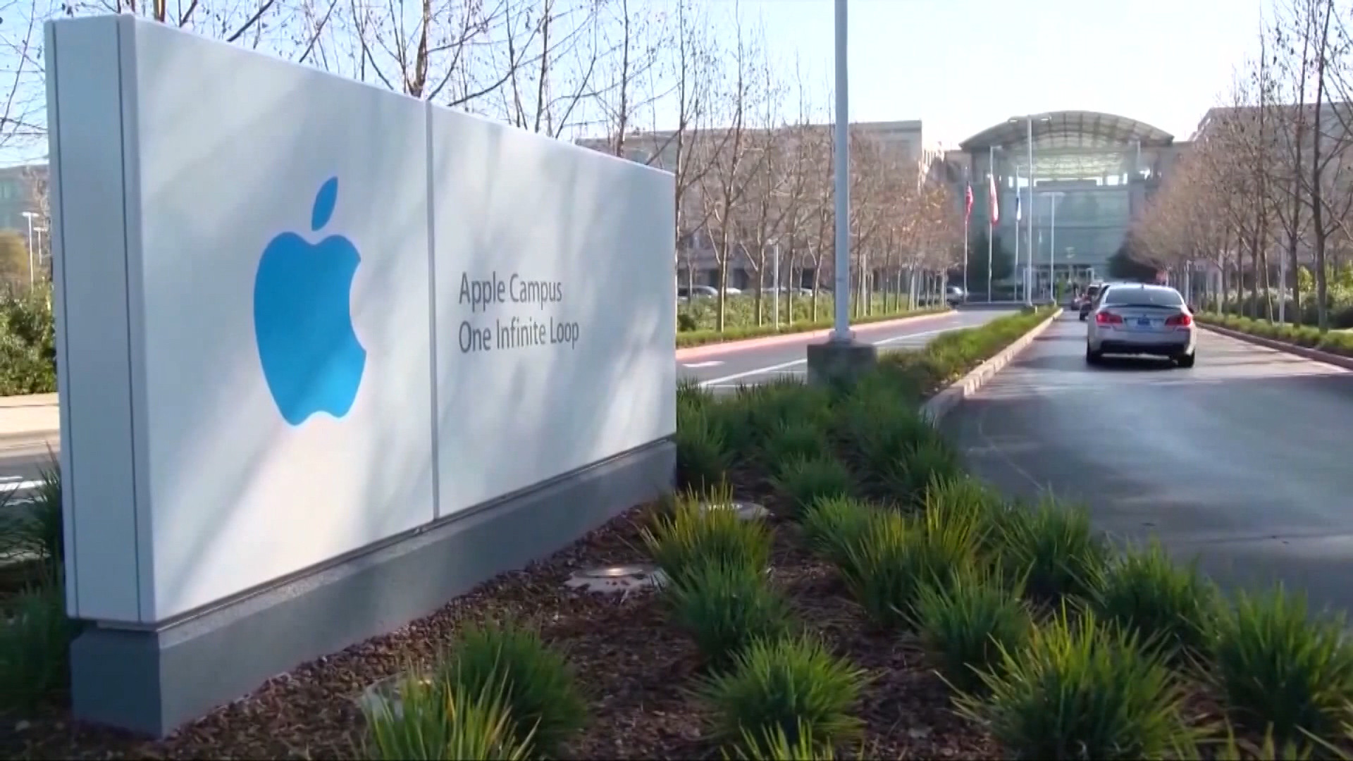 Apple dự báo “bội thu” trong mảng trò chơi và âm nhạc