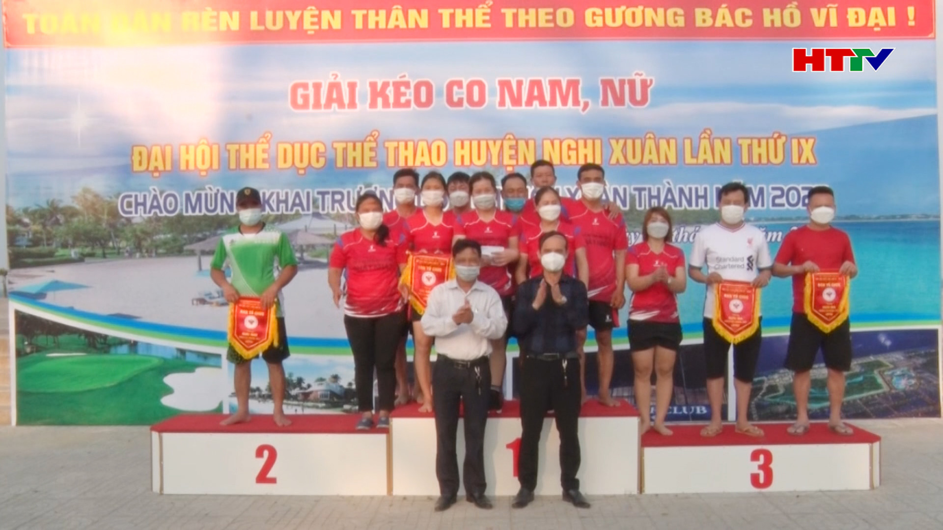 Thị trấn Tiên Điền về nhất giải kéo co huyện Nghi Xuân