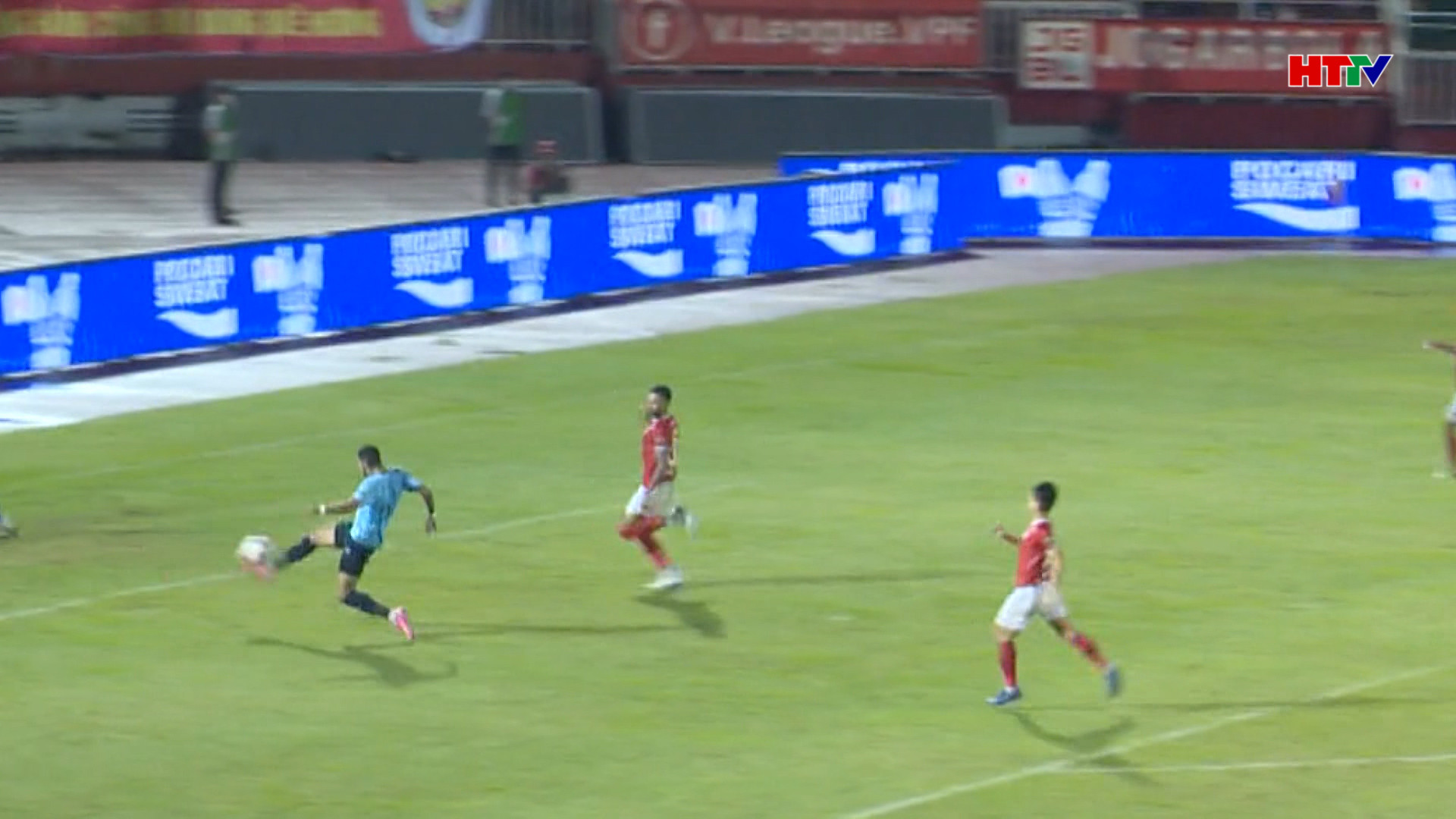 Hồng Lĩnh Hà Tĩnh giành chiến thắng ở Vòng 8 V.League 2022