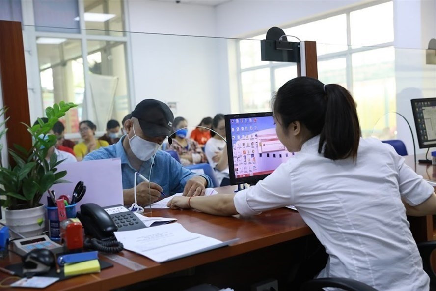 Hạn chót làm thủ tục nhận tiền hỗ trợ COVID-19, người lao động và doanh nghiệp cần lưu ý