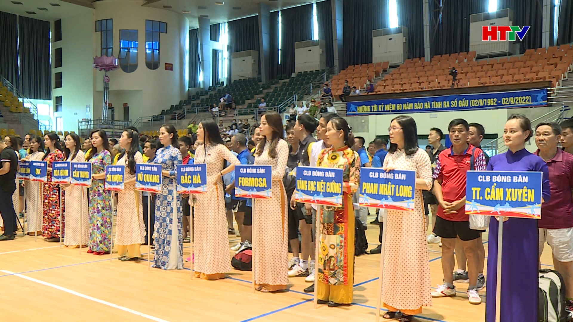  Khai mạc giải bóng bàn báo Hà Tĩnh
