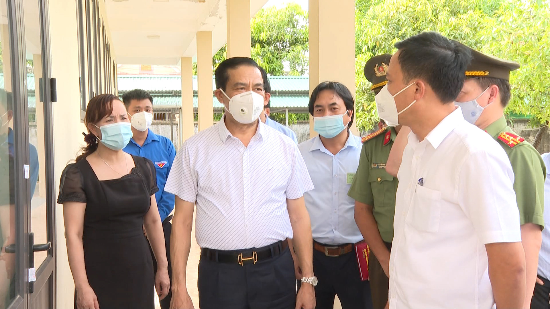 Lãnh đạo tỉnh kiểm tra các điểm thi tốt nghiệp THPT năm 2021