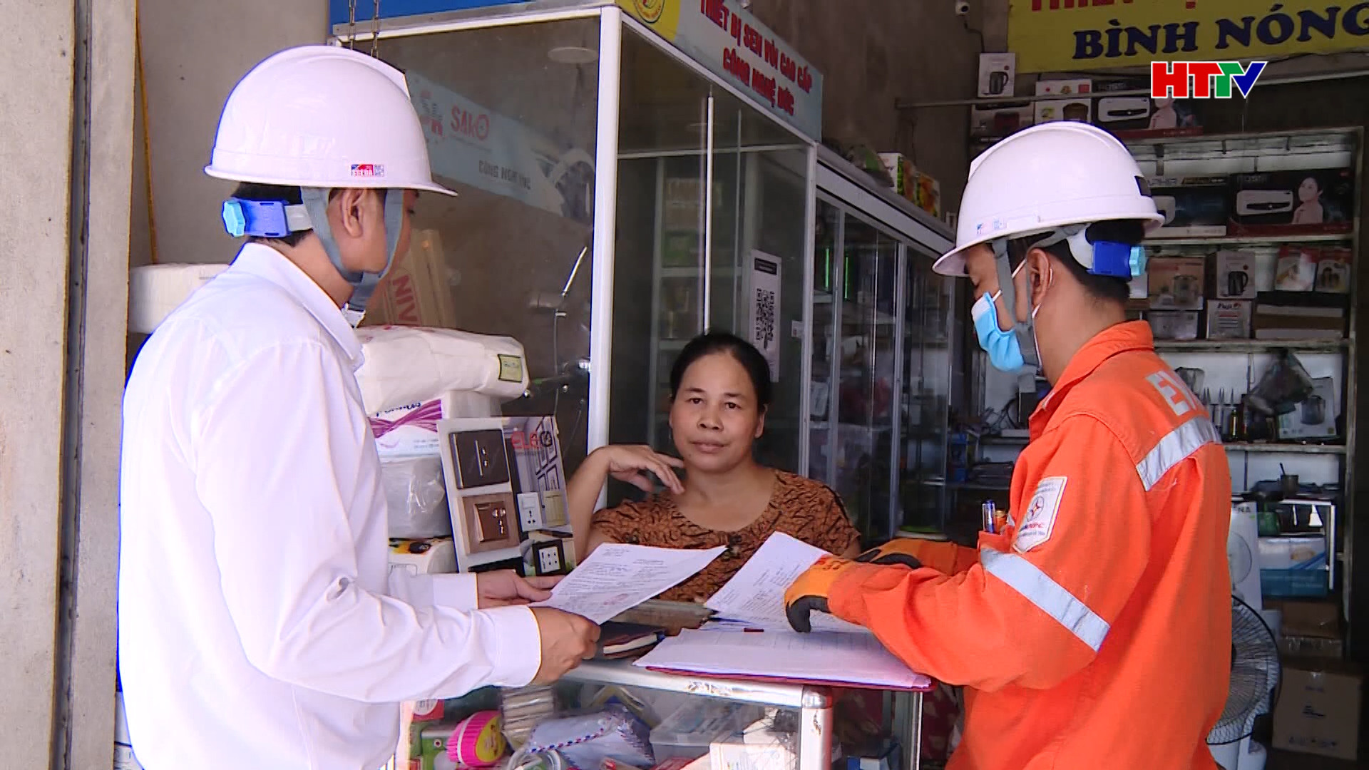  Cảnh báo hóa đơn tiền điện tăng cao
