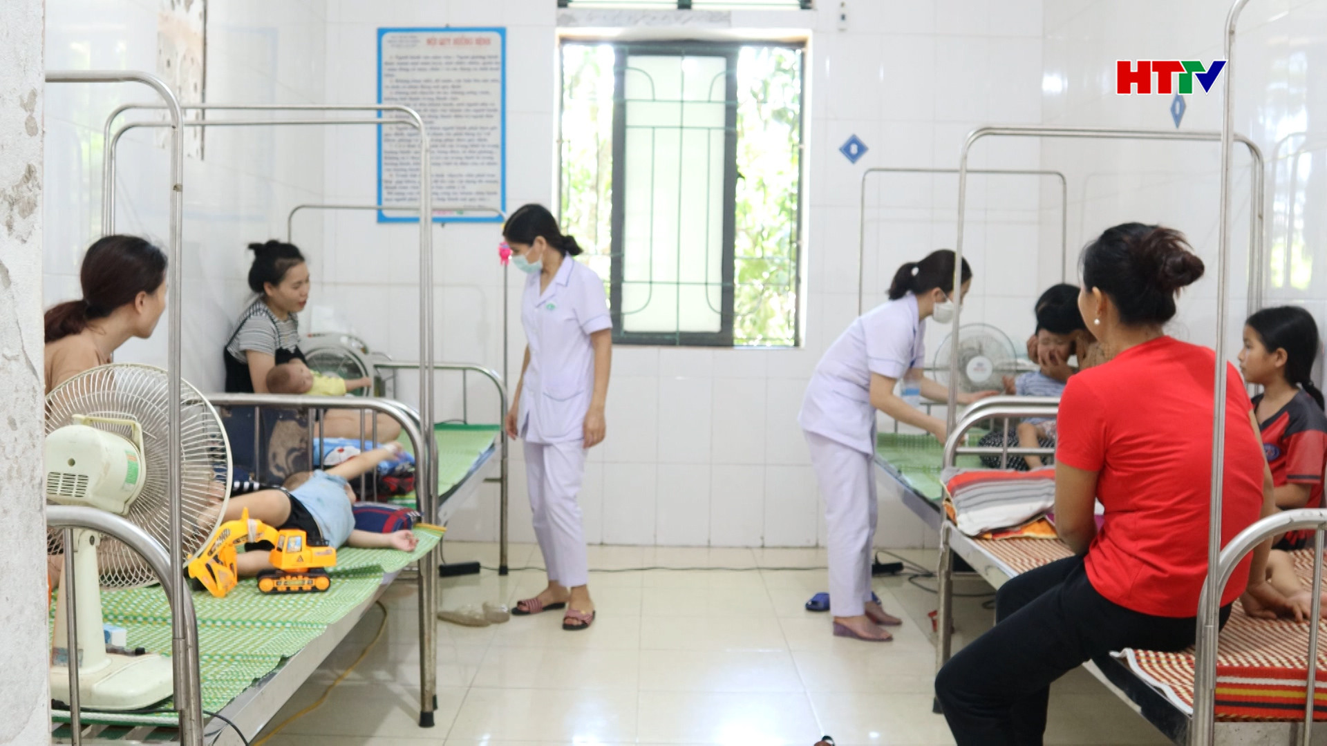 Nắng nóng, trẻ nhập viên tăng 20-30%