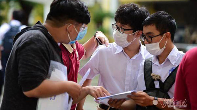 Công bố điểm thi tốt nghiệp THPT 2021 đợt 2: Môn Ngữ văn "trắng" điểm 10