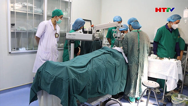 Đức Thọ: Phẫu thuật Đục thủy tinh thể cho các bệnh nhân