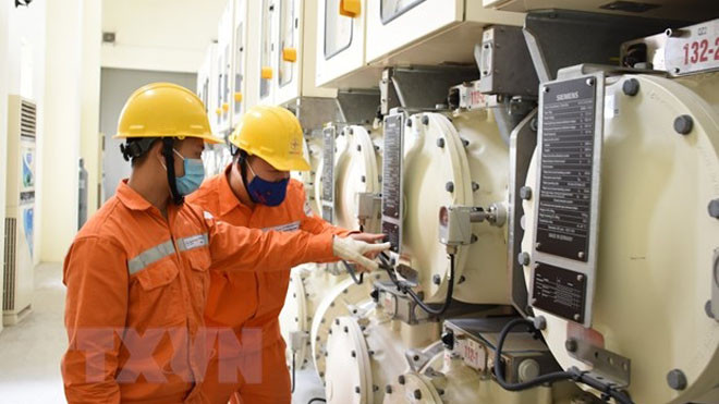 Chính phủ thống nhất giảm tiền điện cho 3 nhóm doanh nghiệp