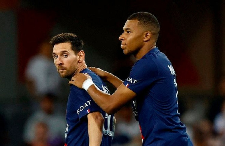 UEFA trừng phạt 8 CLB vi phạm công bằng tài chính: PSG nặng nhất, Barca không có tên