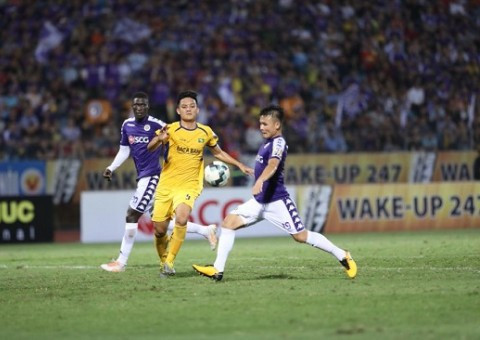 VPF hoãn vòng 13 V-League 2021 vì ảnh hưởng của COVID-19