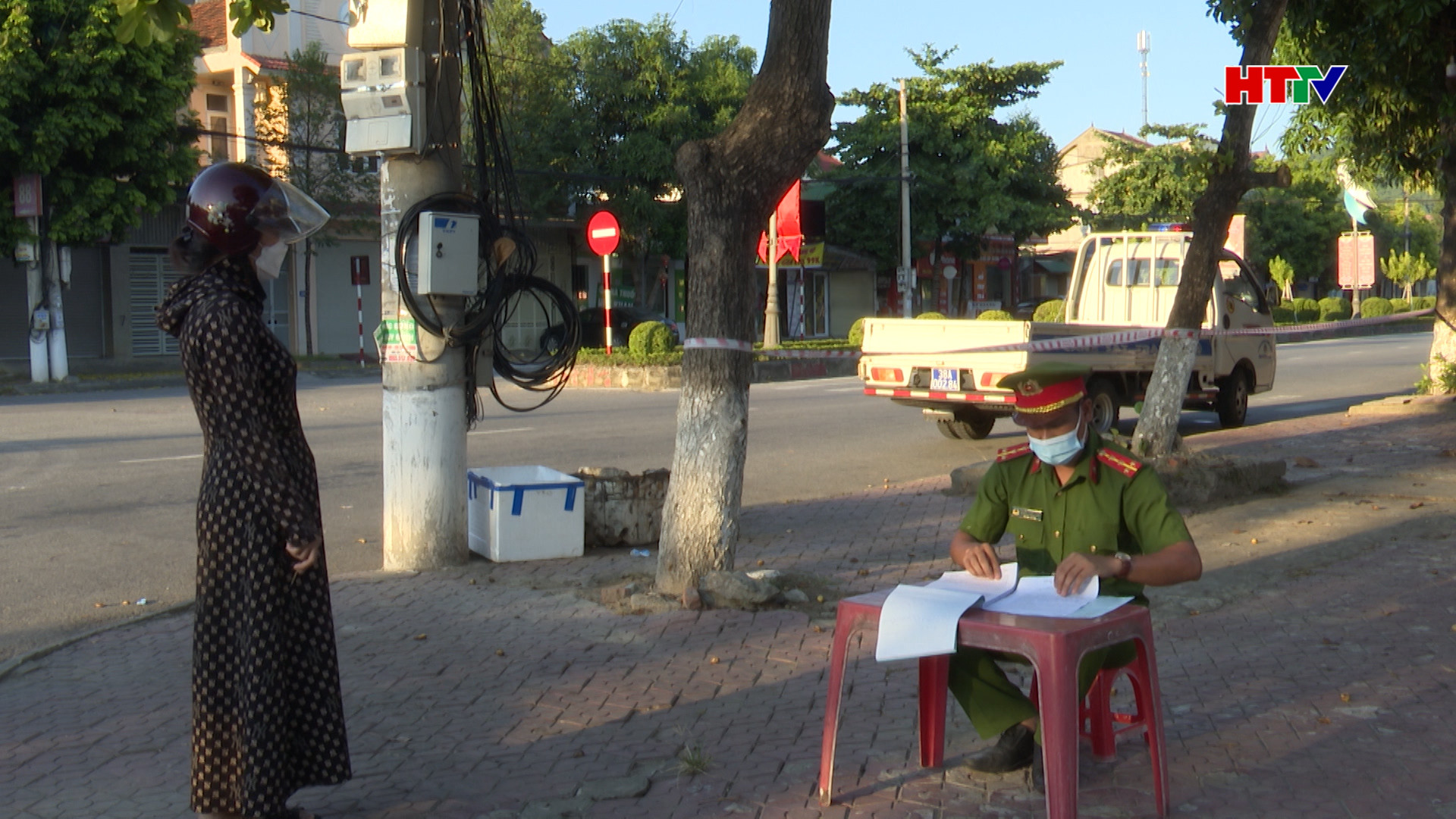 Lỗ hổng ý thức: Nỗi lo bùng phát dịch bệnh